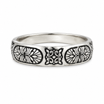 Load image into Gallery viewer, Floral Oxidised Silver Band Ring