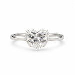 Load image into Gallery viewer, Heart Solitaire Ring