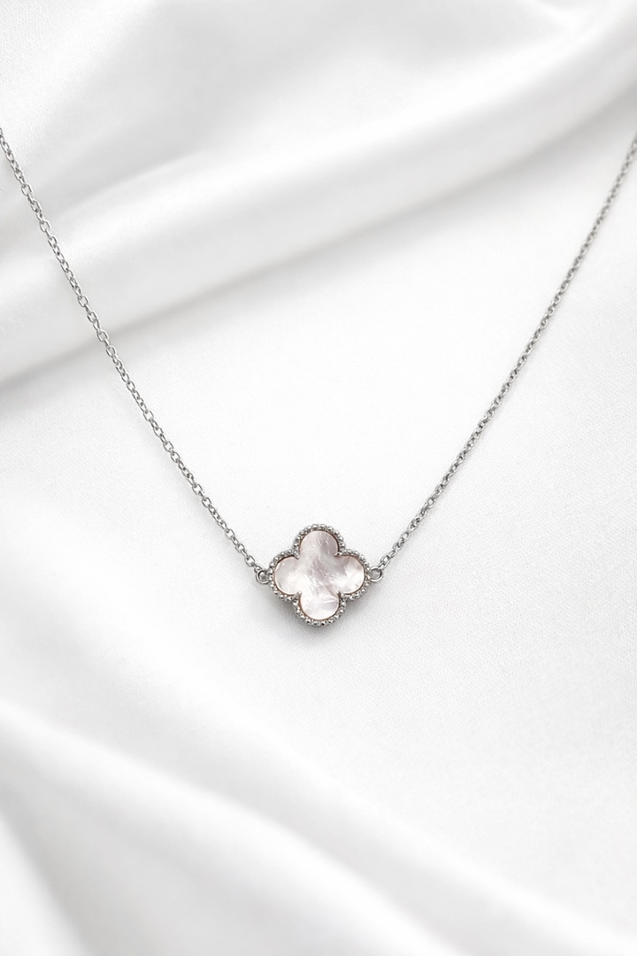 Silver Clover Pearl Necklace