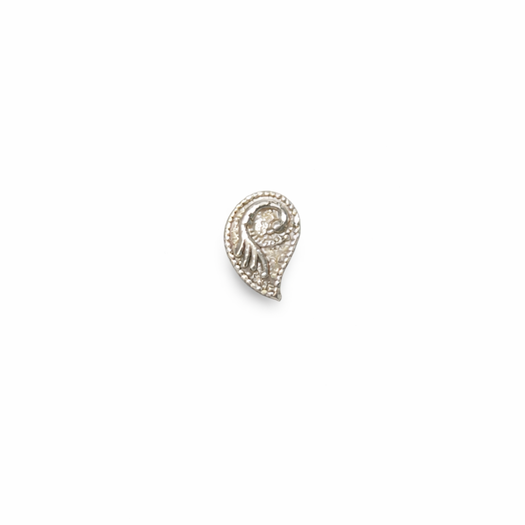 Silver Paisley Nose Pin