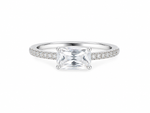 Load image into Gallery viewer, Emerald-Cut Solitaire Ring