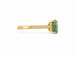 Load image into Gallery viewer, Golden Oval Emerald &amp; Cubic Zirconia Ring